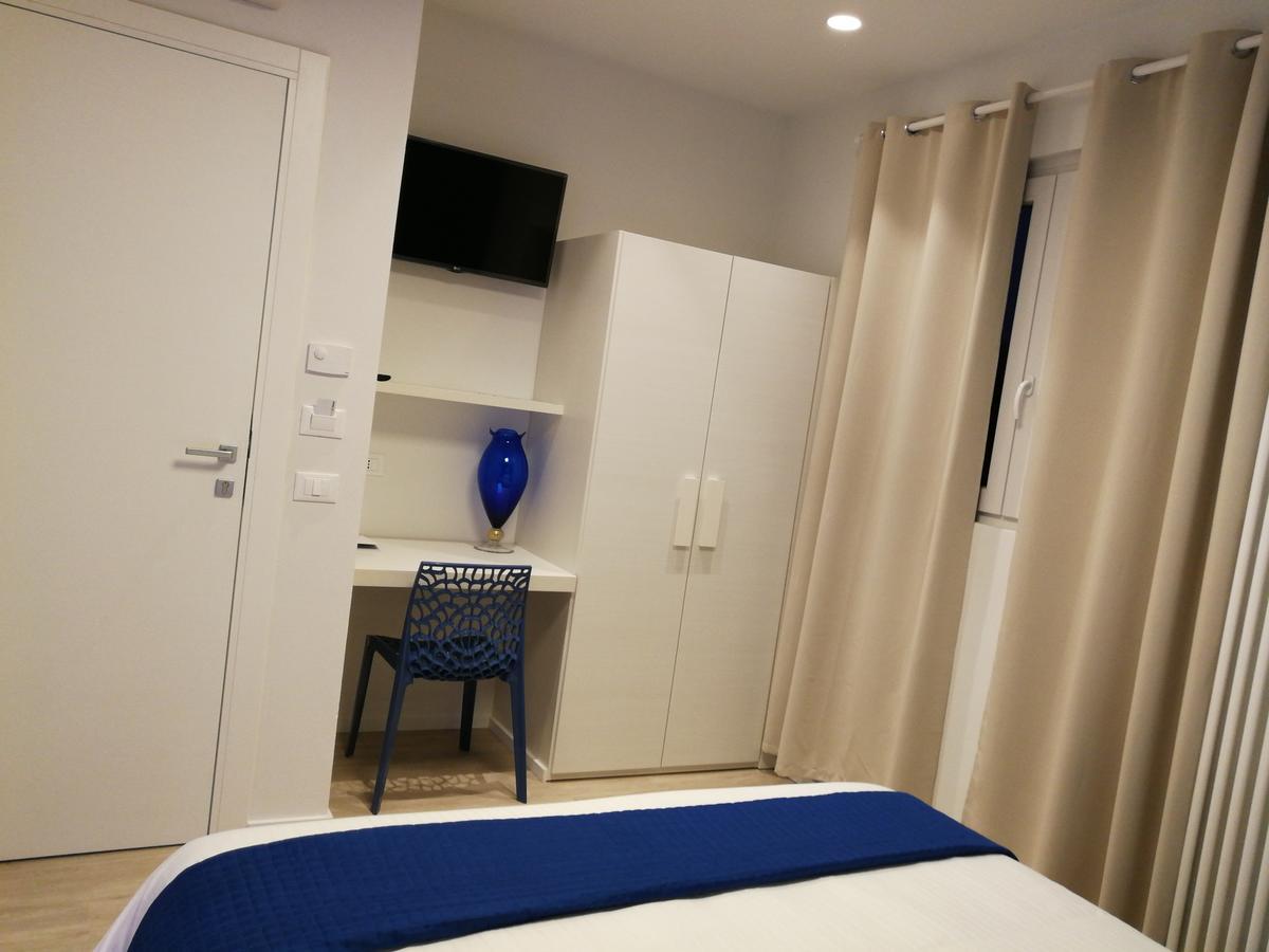 Suite Color Verona Luaran gambar