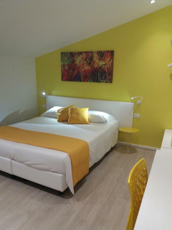 Suite Color Verona Luaran gambar